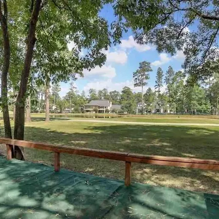 Timber Top Golf Course View The Woodlands Extérieur photo